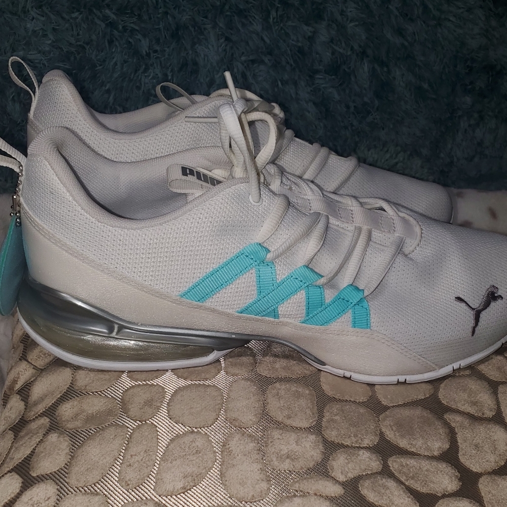 PUMA WOMENS RIAZE PROWL SNEAKERS